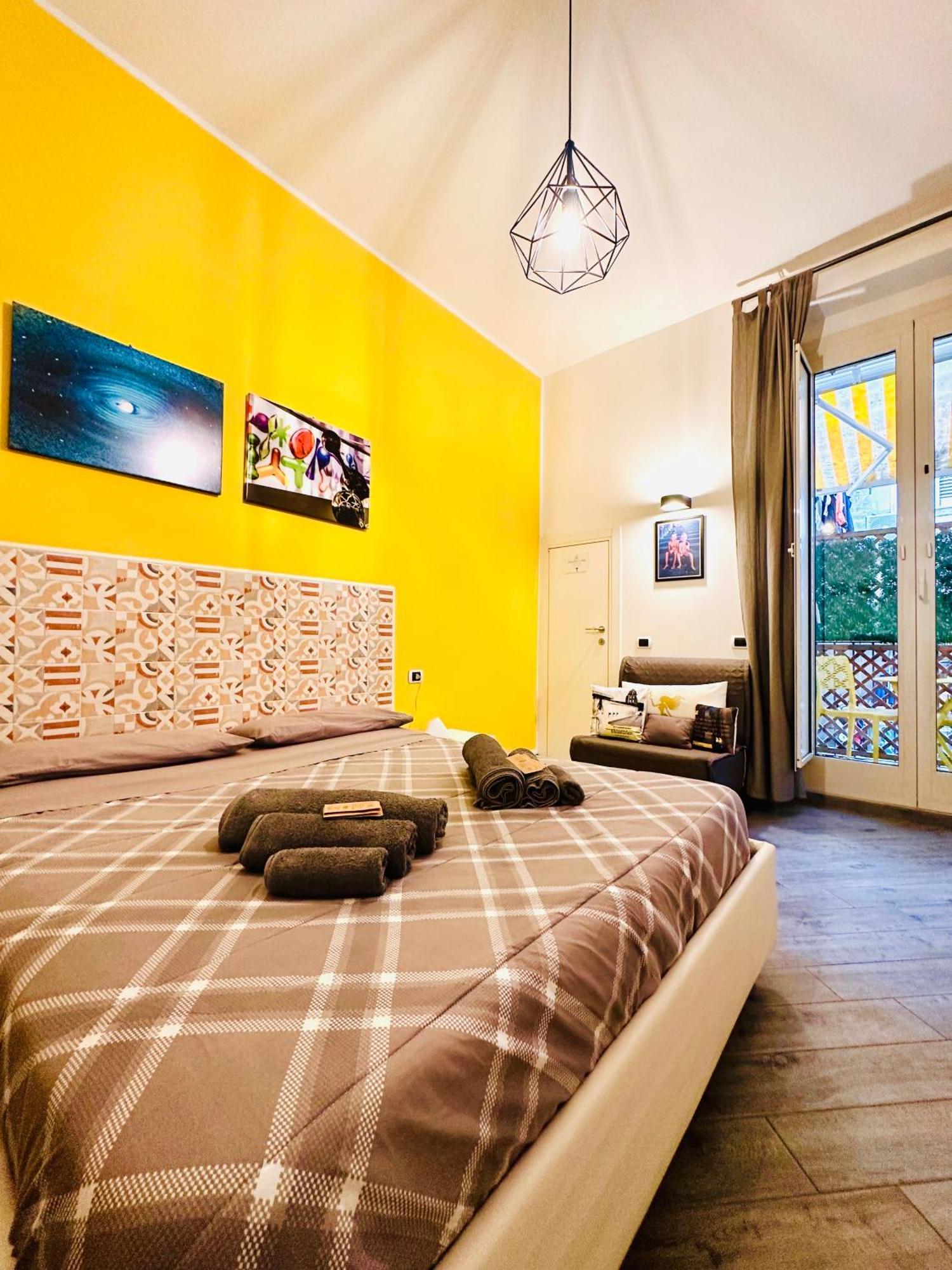 B&B Cosmoneapolitan Εξωτερικό φωτογραφία
