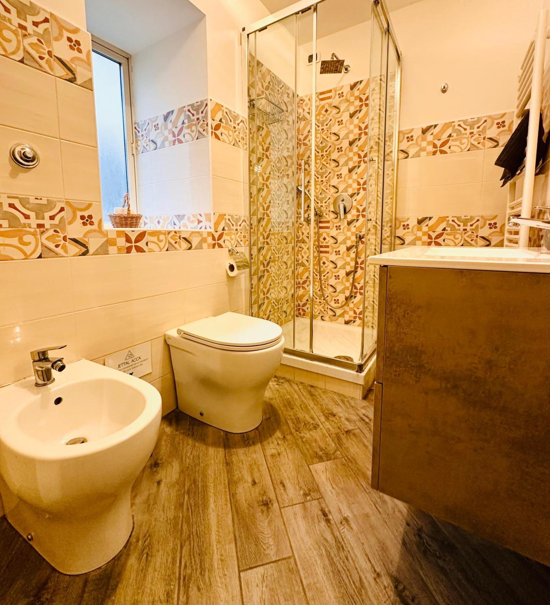 B&B Cosmoneapolitan Εξωτερικό φωτογραφία
