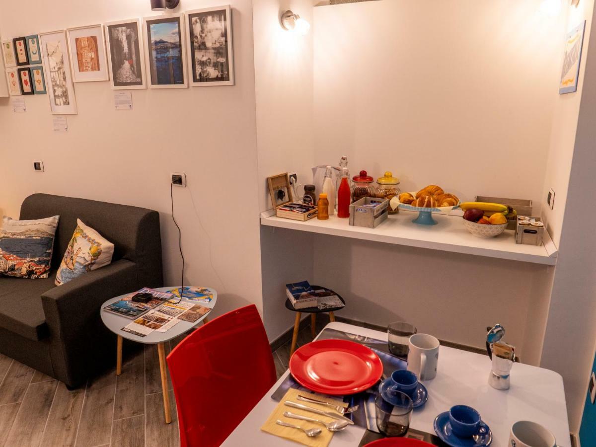 B&B Cosmoneapolitan Εξωτερικό φωτογραφία