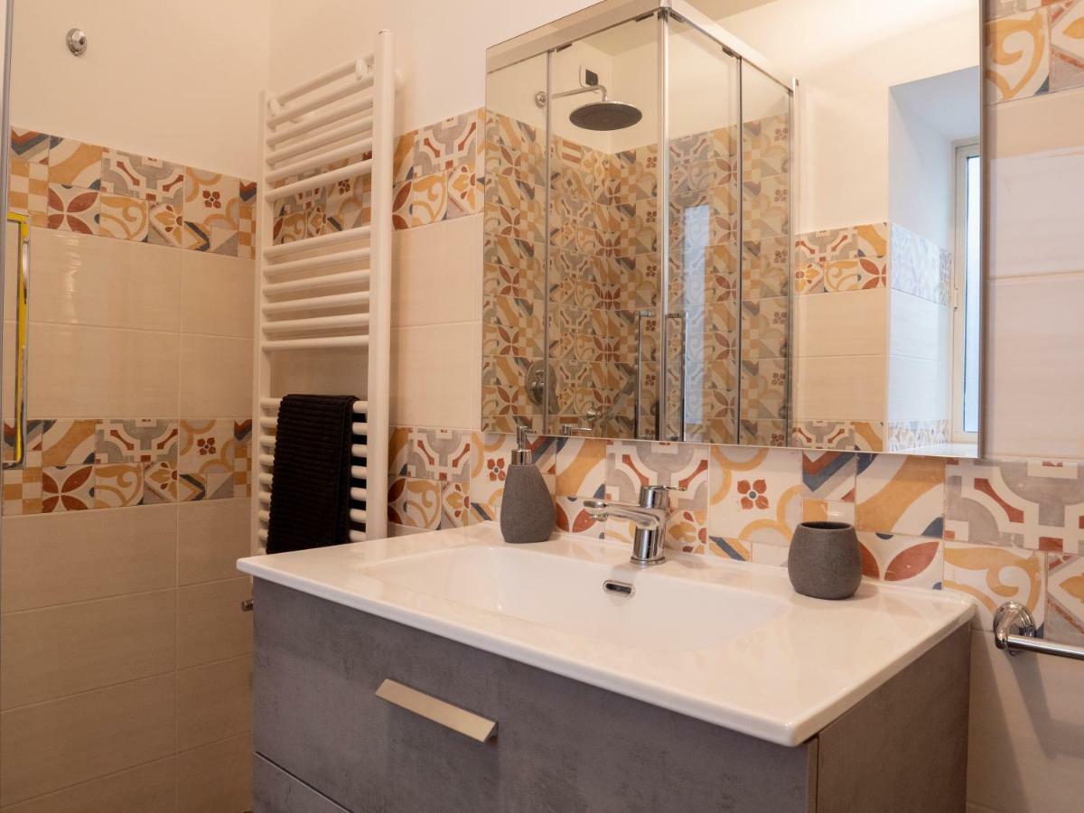 B&B Cosmoneapolitan Δωμάτιο φωτογραφία